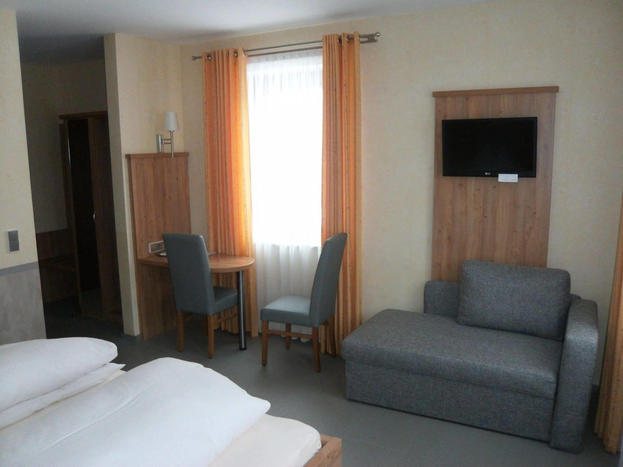 Hotel Garni Illertal Altenstadt  Extérieur photo
